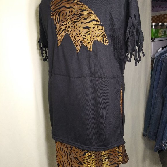 539 Size Large jeaniemade Black Animal print tunic - Picture 2 of 2